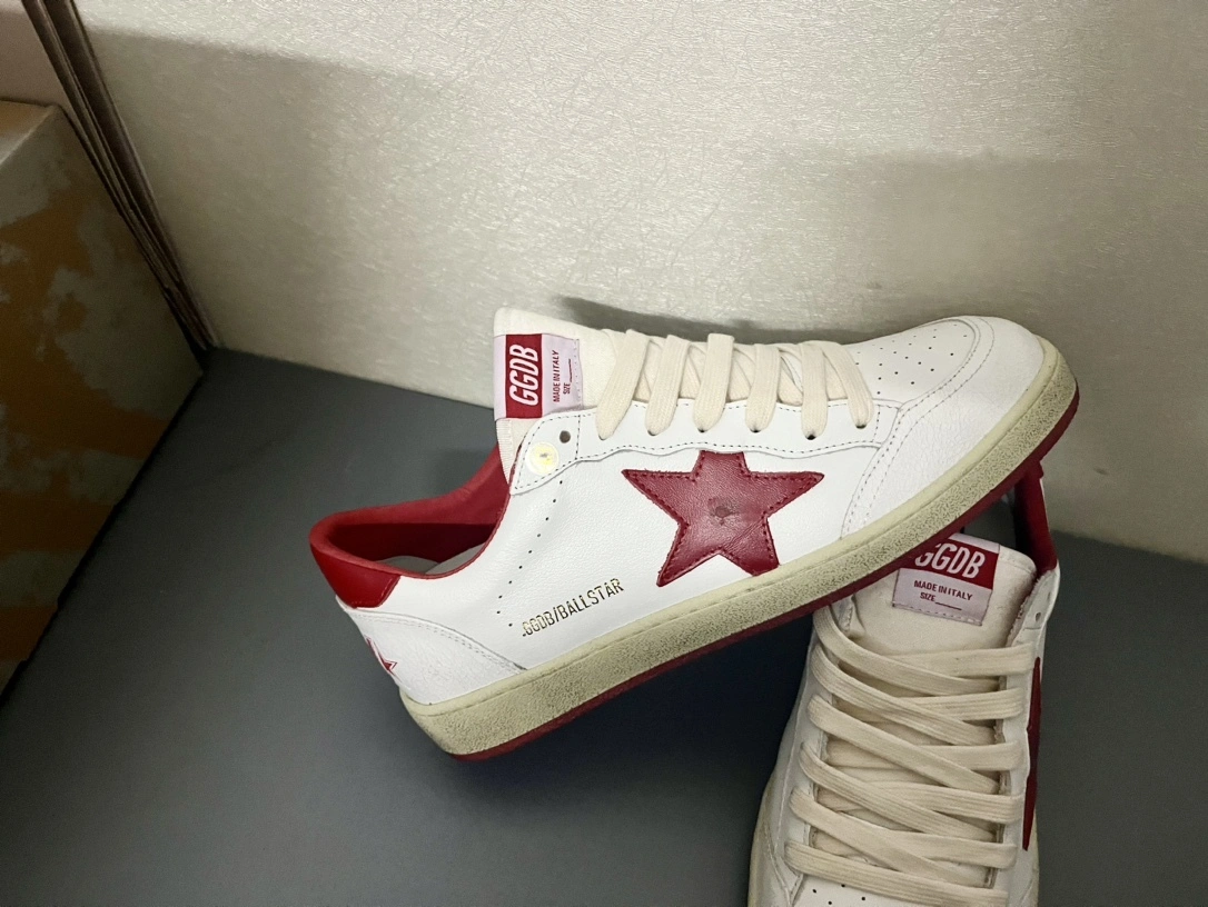 OOBB-- 6642 GMF00117.F000325.10275 Deluxe Brand Ball-STAR cowhide item:E-X018I2333